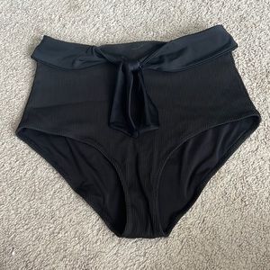 Aerie black bikini bottoms M